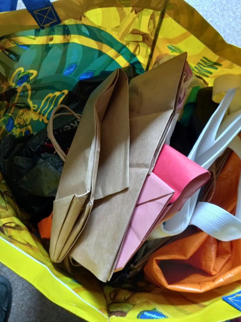 Allerlei verschillende tassen, Ophalen, Overige kleuren, Overige typen