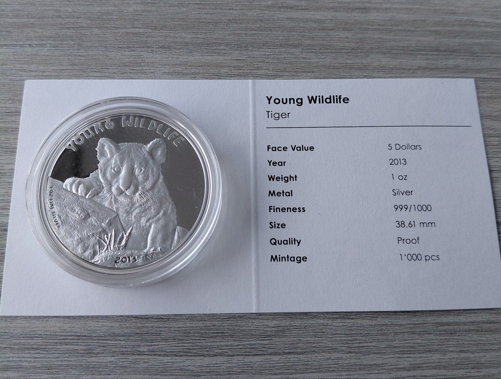 2013 Cook Islands Young Wildlife Tiger Tijger Zilver 0.999, Ophalen of Verzenden, Zilver