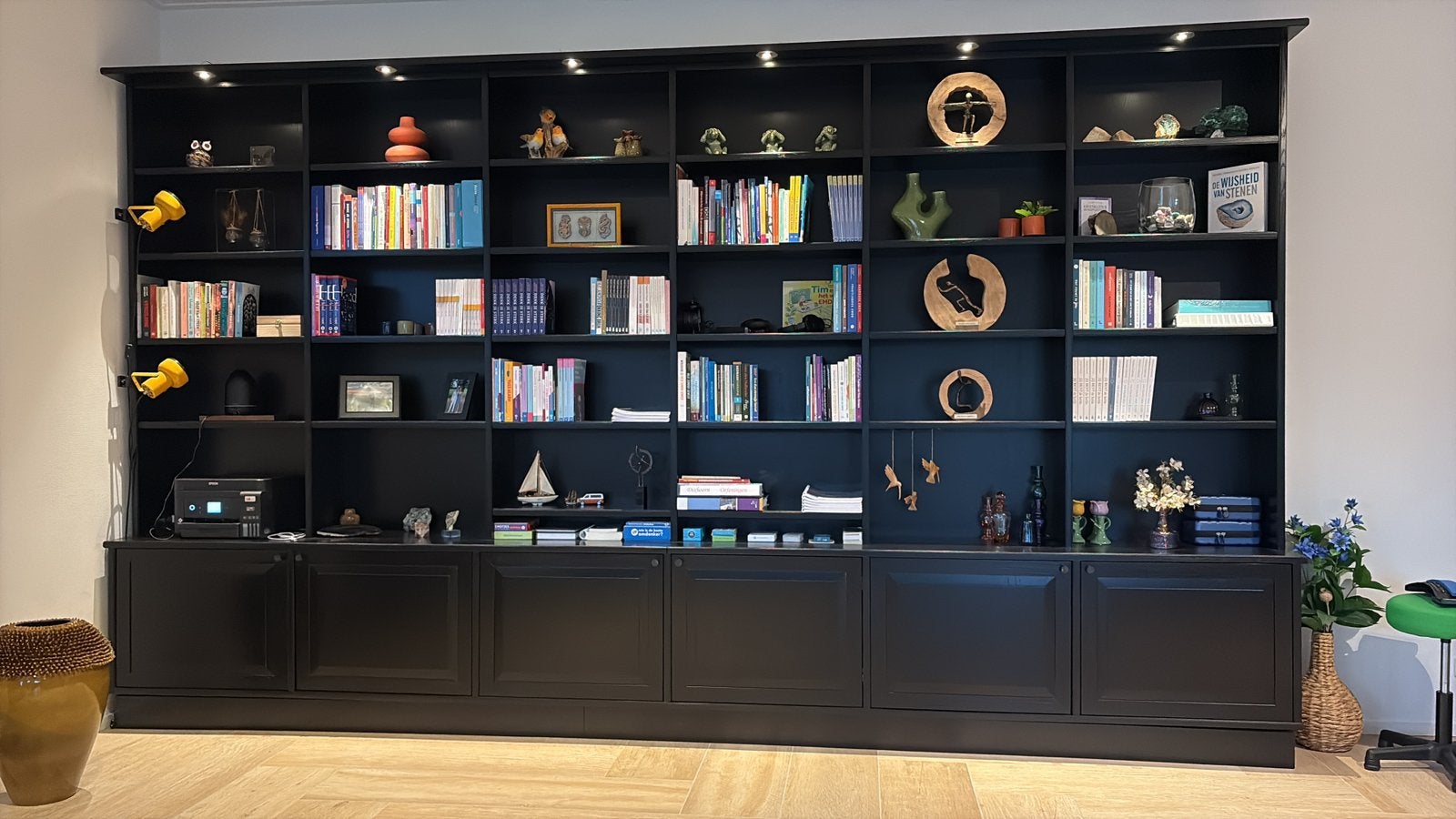 Boekenkast Chesterfield., Ophalen, Met deur(en), 200 cm of meer, Eikenhout