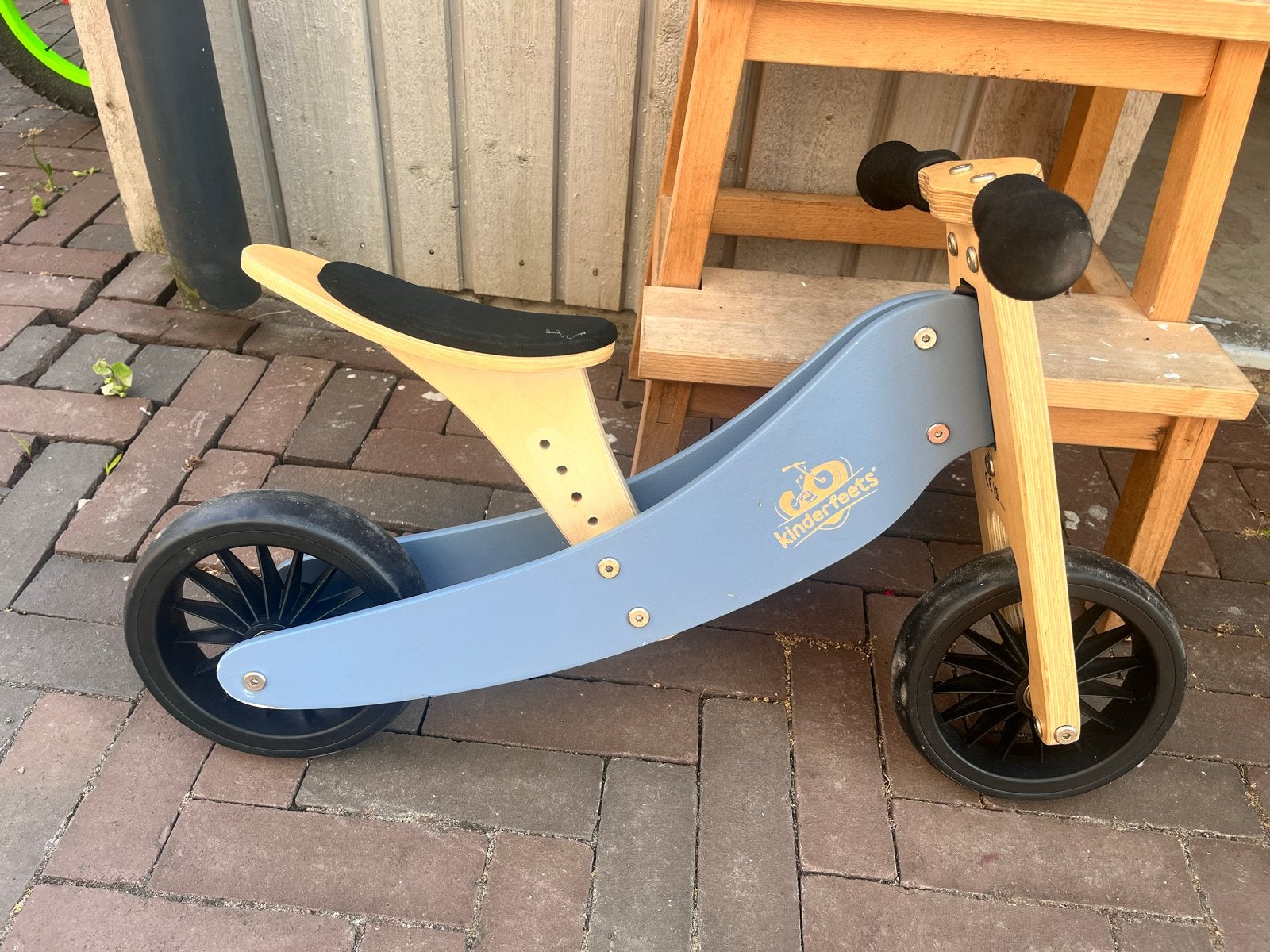 Kinderfeets Houten Loopfiets - Grijs, Ophalen, Zo goed als nieuw, Loopfiets