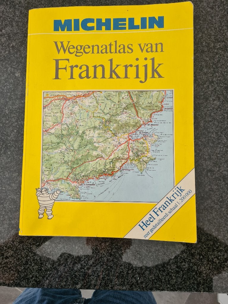 Oude Michelin gedetailleerde wegenatlas Frankrijk, Gelezen, Frankrijk, Ophalen of Verzenden, Landkaart