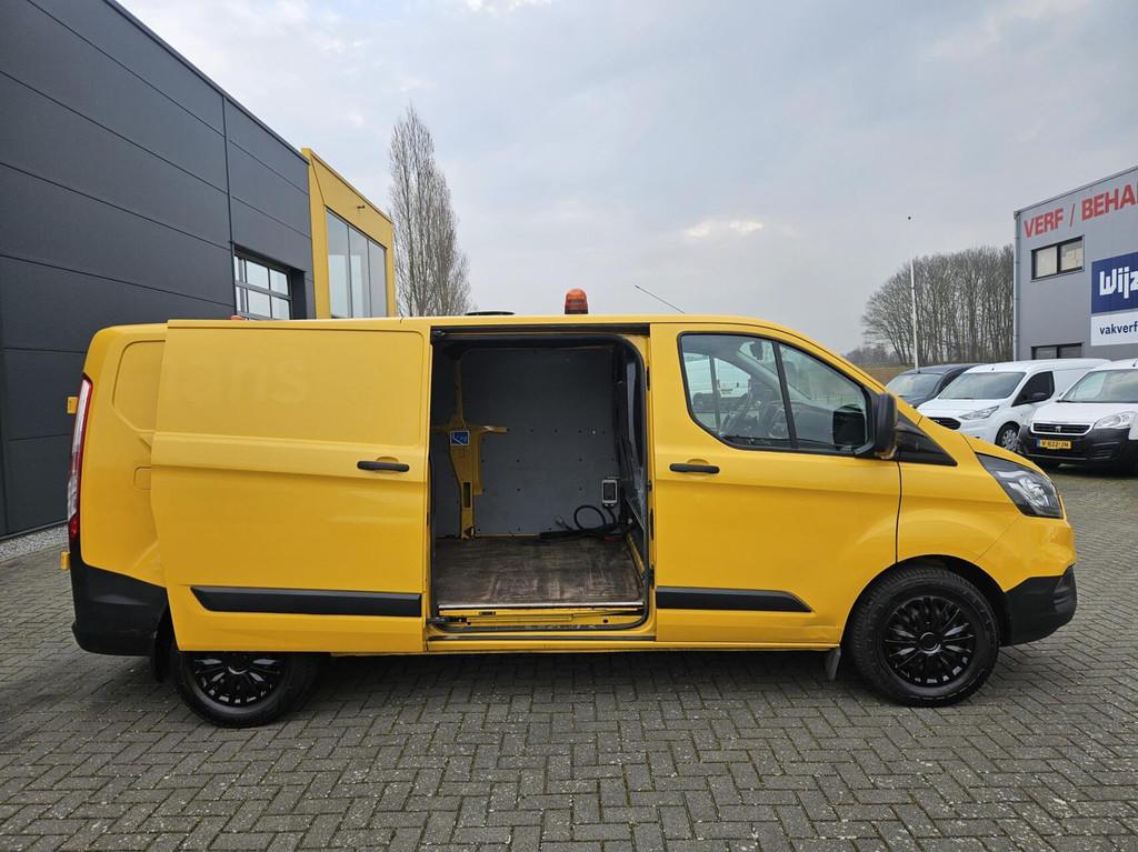 Ford Transit 2.0 TDCI L2H1 Camera Airco Trekh 2800-kg 130PK, Auto's, Euro 6, 2800 kg, Origineel Nederlands, Bedrijf