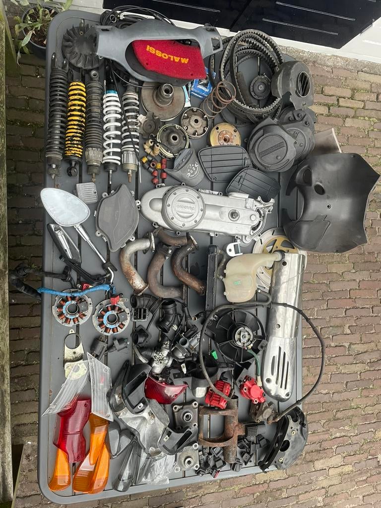 Partij scooter onderdelen Piaggio/Gilera, Fietsen en Brommers, Ophalen, Overige typen, Piaggio