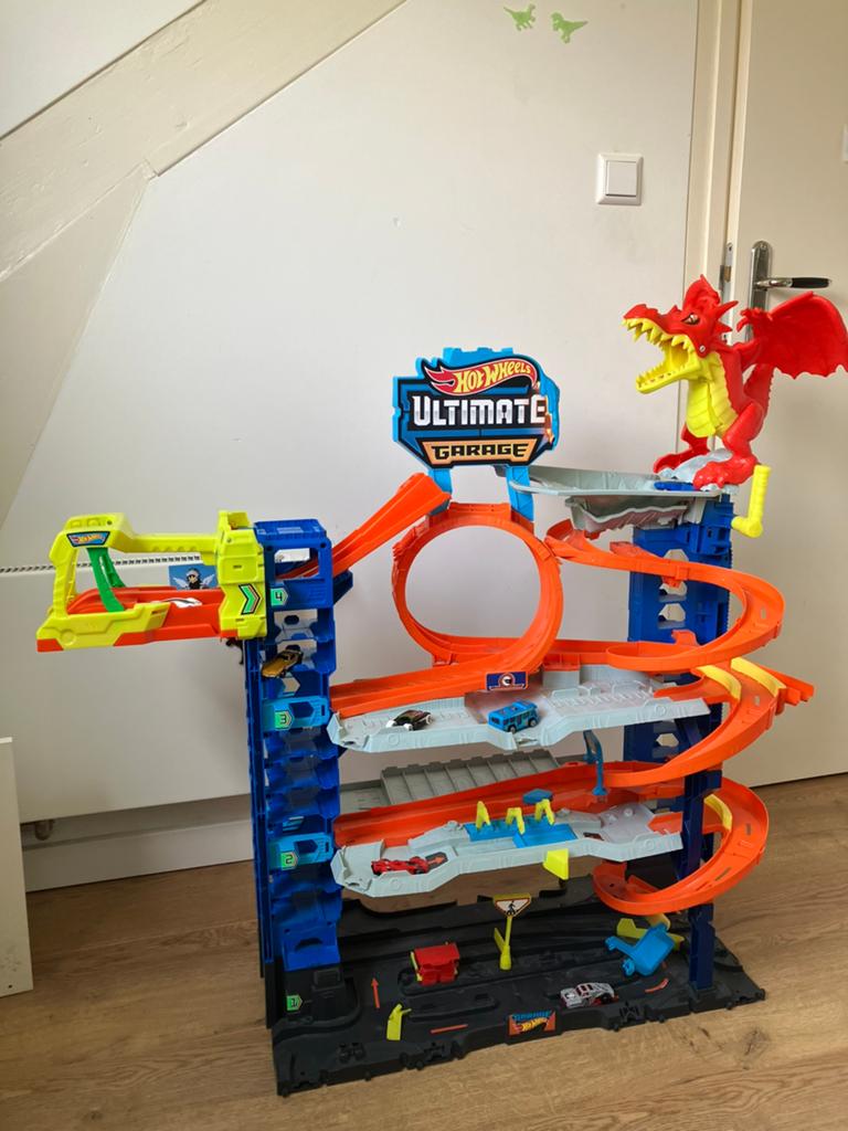 Hot Wheels Ultimate garage, Ophalen, Zo goed als nieuw, Handmatig, Hot Wheels