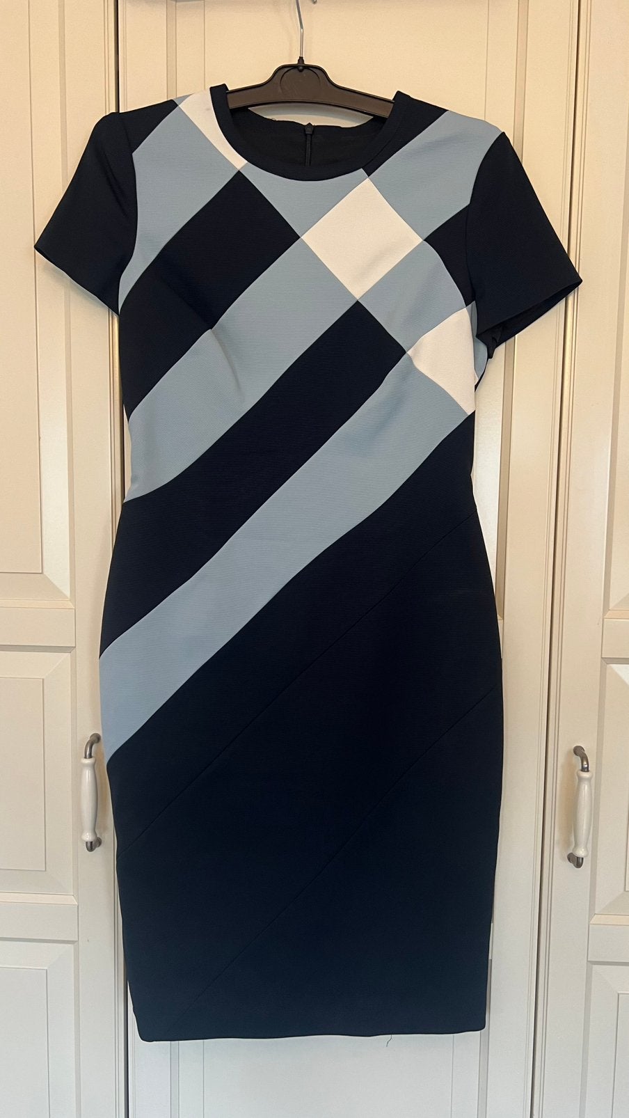 Karen Millen Jurkje Blauw Gestreept M40, Blauw, Maat 42/44 (L), Ophalen of Verzenden, Zo goed als nieuw