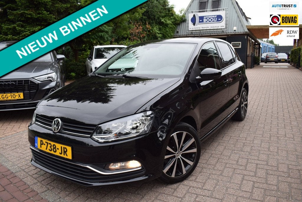 Volkswagen Polo 1.2 TSI Comfortline 5 DEURS/CRUISE/AIRCO/BLU, Stof, Zwart, Bedrijf, Handgeschakeld
