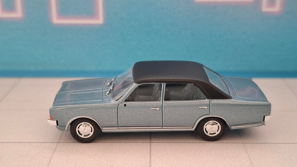 Busch 1:87 Opel Commodore A, Ophalen of Verzenden, Gebruikt, Auto, Overige merken