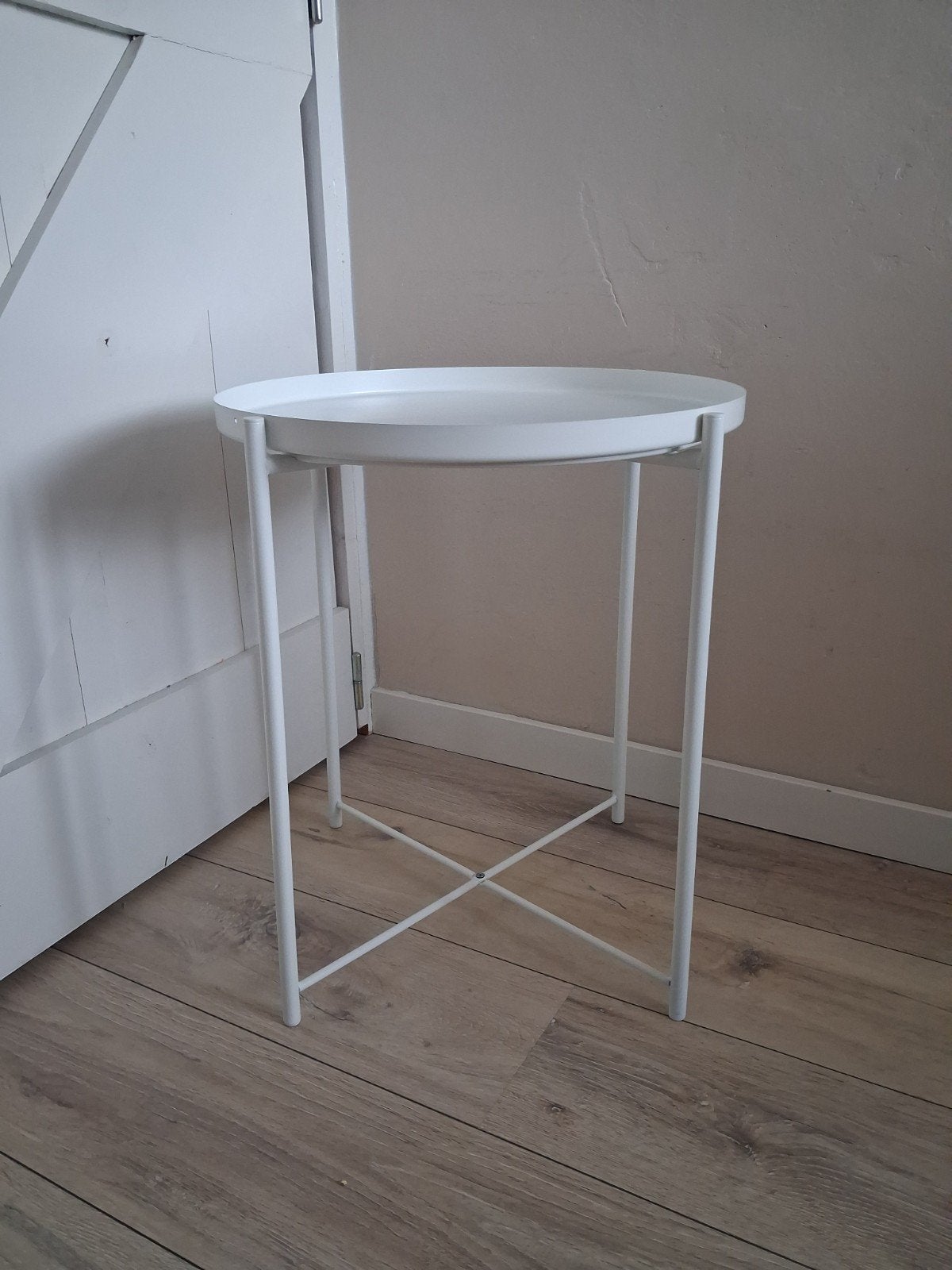 IKEA gladom salontafel wit, Minder dan 55 cm, Modern, Scandinavisch, Metaal of Aluminium, Rond