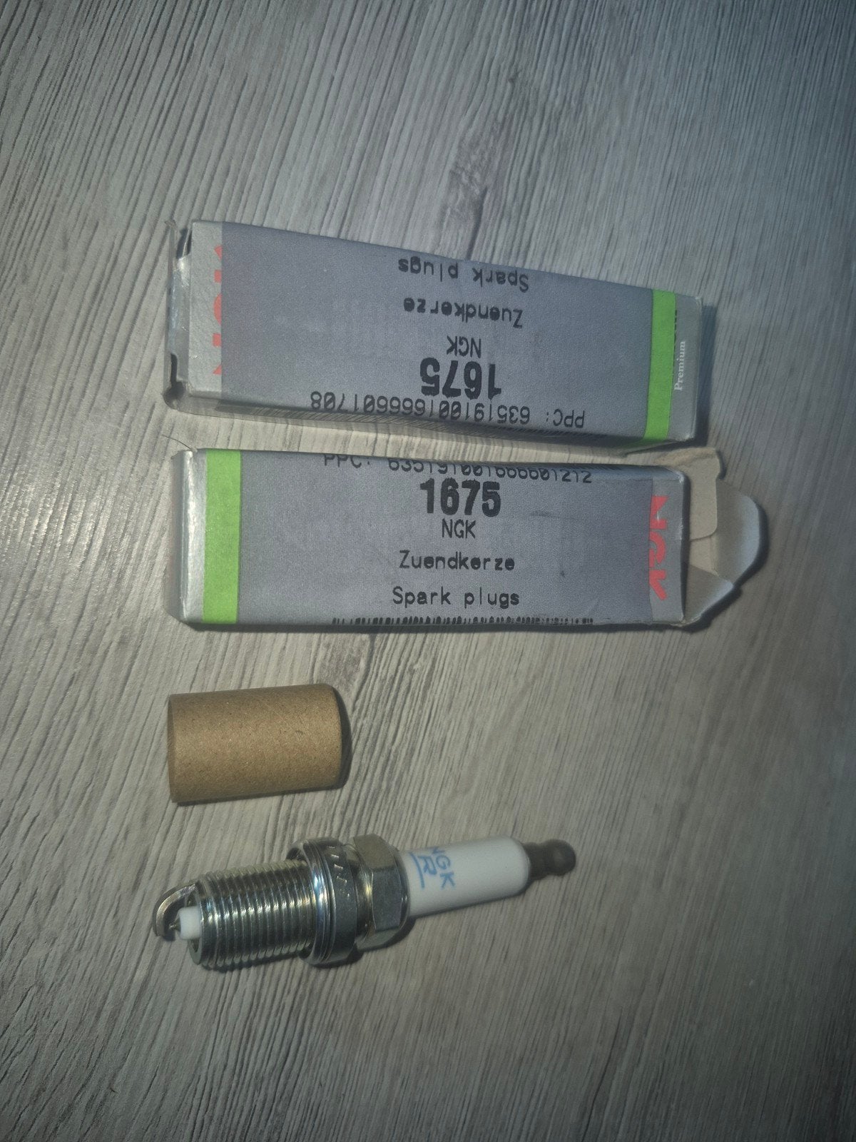 2 stuks NGK PFR7S8EG Bougie - Nieuw in doos, Ophalen of Verzenden, Nieuw