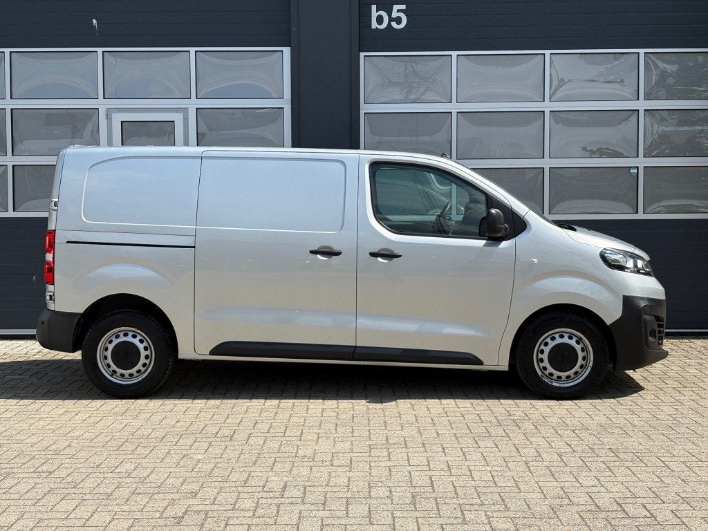 Opel VIVARO Automaat 2.0 CDTI 144PK L2 / Camera / Cruise / P, 145 pk, 4 cilinders, Wit, Bedrijf