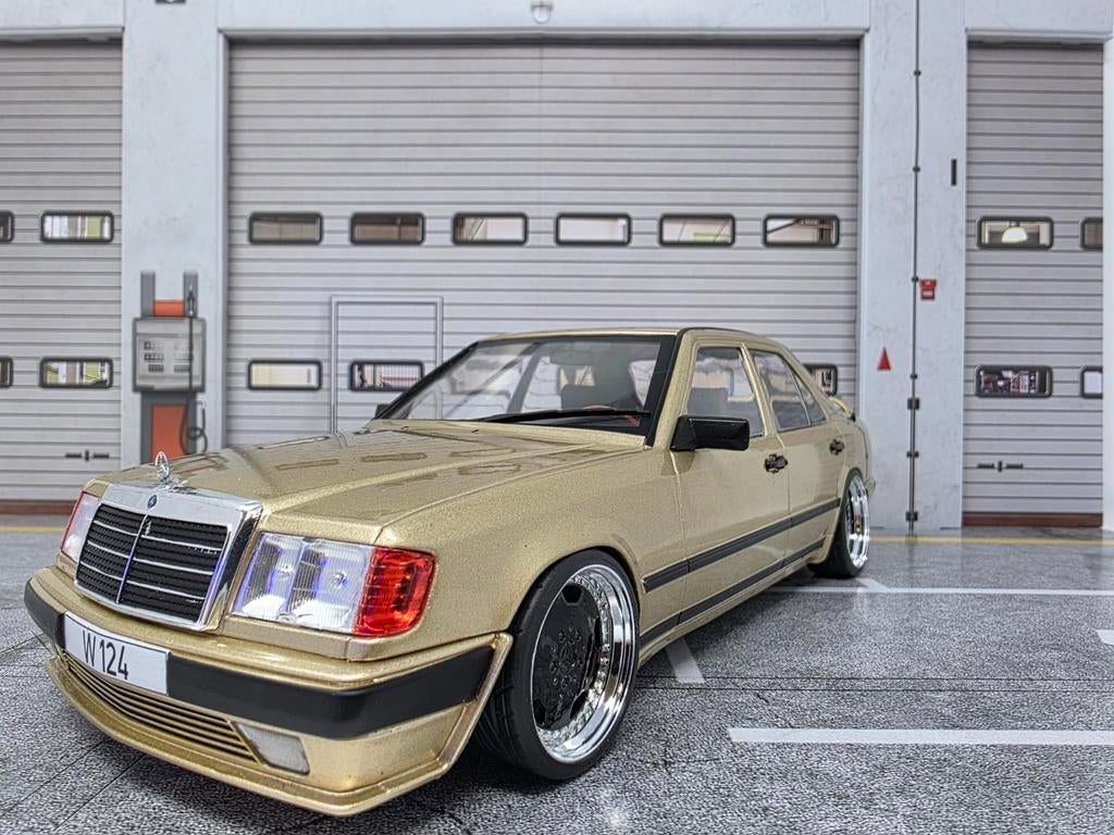 Mercedes W124 Lorinser 1:18 in OVP verlaagd op AMG velgen, Ophalen of Verzenden, Zo goed als nieuw