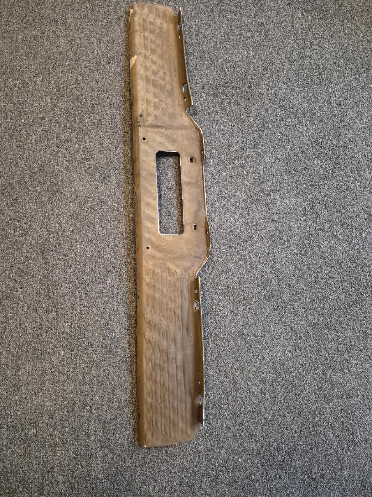 Chevrolet Impala 1963 Achterbumper Trim gedeelte, Ophalen, Chevrolet, Nieuw, Achter