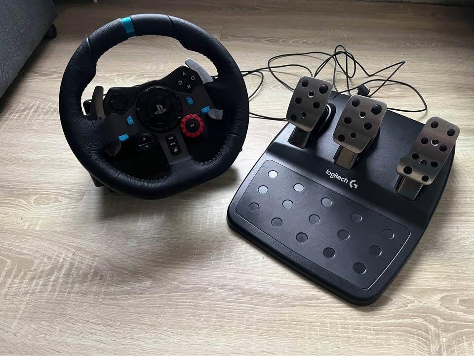 Logitech G29 Stuur en Pedalen - Perfect voor Sim Racen!, Ophalen, Zo goed als nieuw, Stuur of Pedalen, PlayStation 3