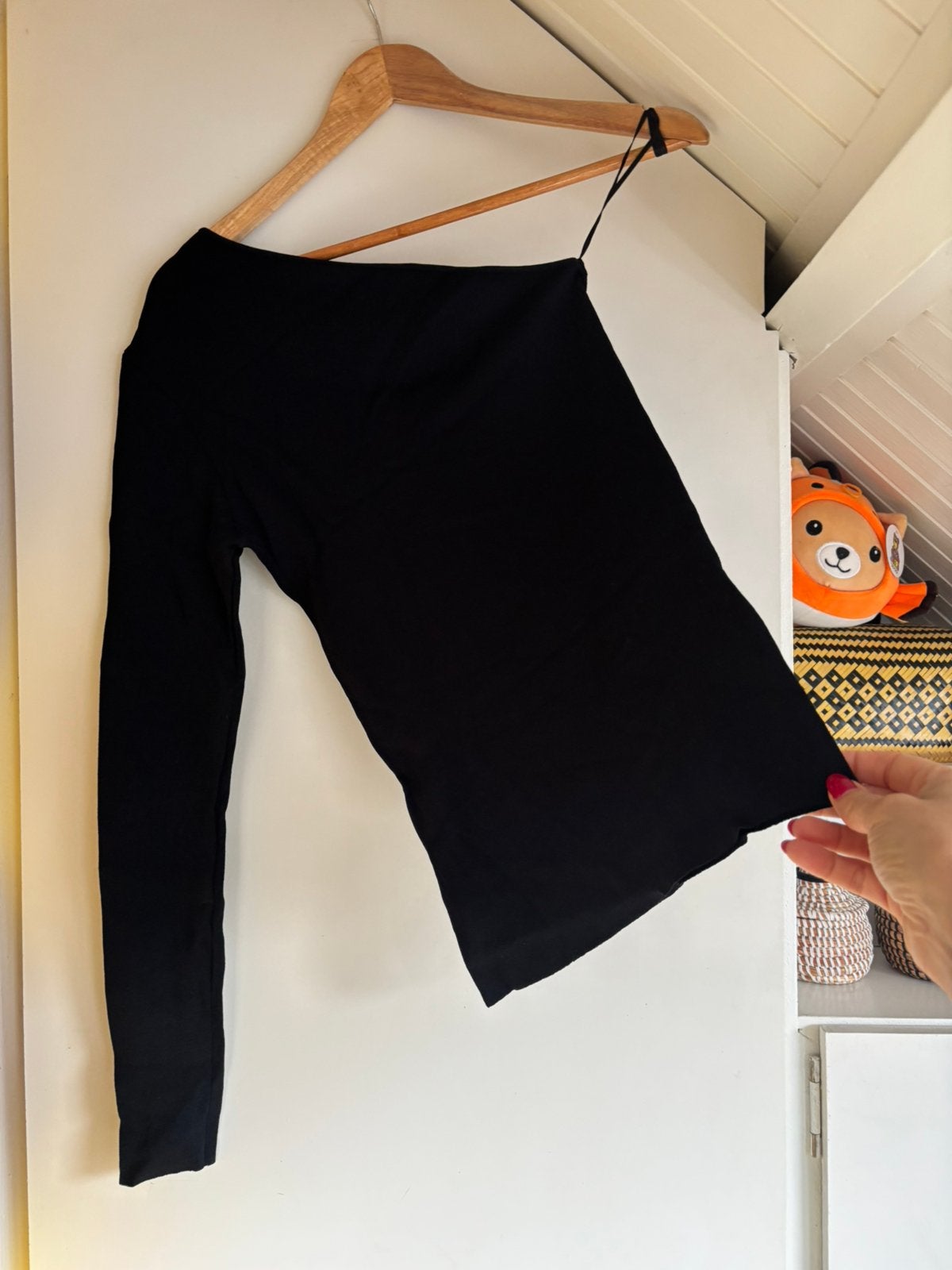 MSCH copenhagen one shoulder top maat s / m, Kleding | Dames, Tops, Ophalen of Verzenden, Zo goed als nieuw, Zwart, Lange mouw