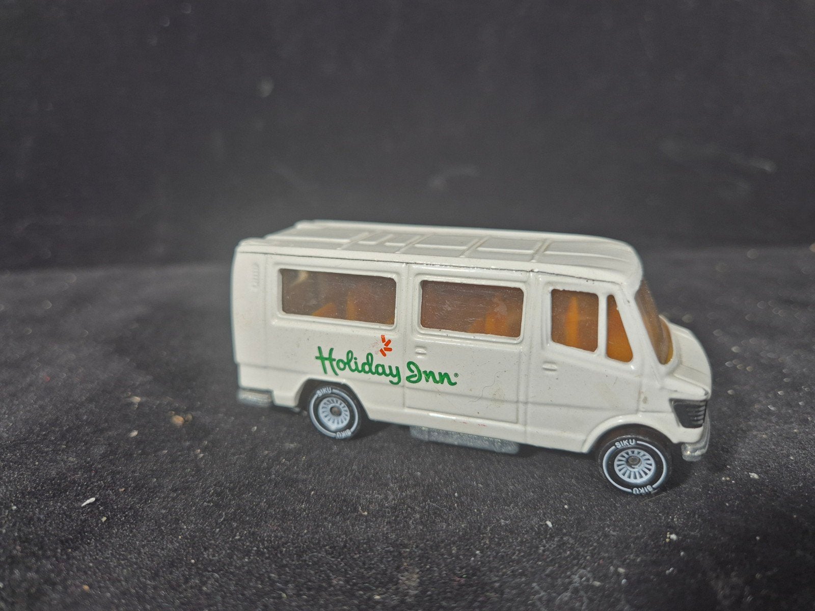 siku mercedes 308 holiday inn, Verzenden, Zo goed als nieuw, Bus of Vrachtwagen