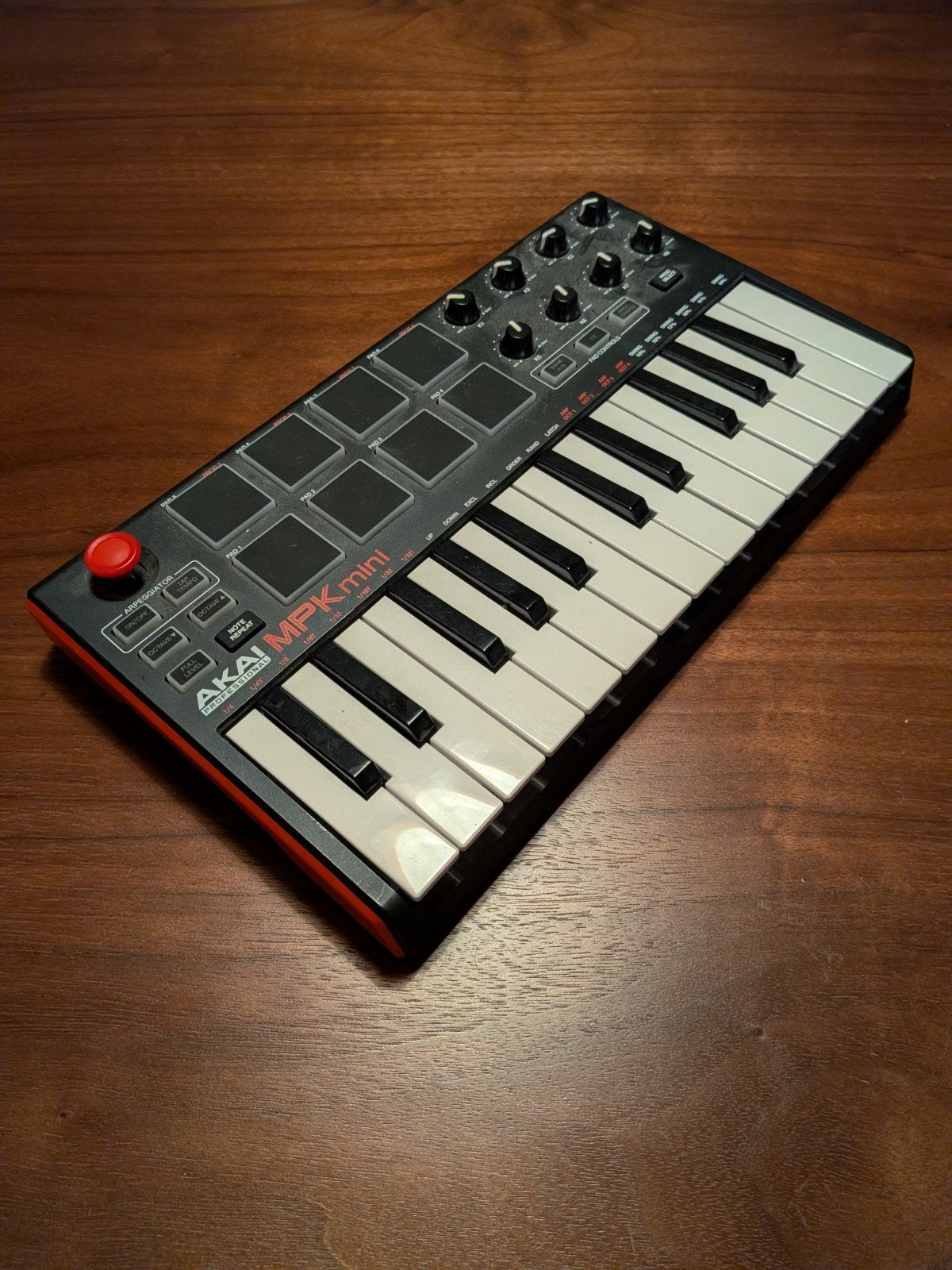 Akai MPK mini MIDI-keyboard/controller