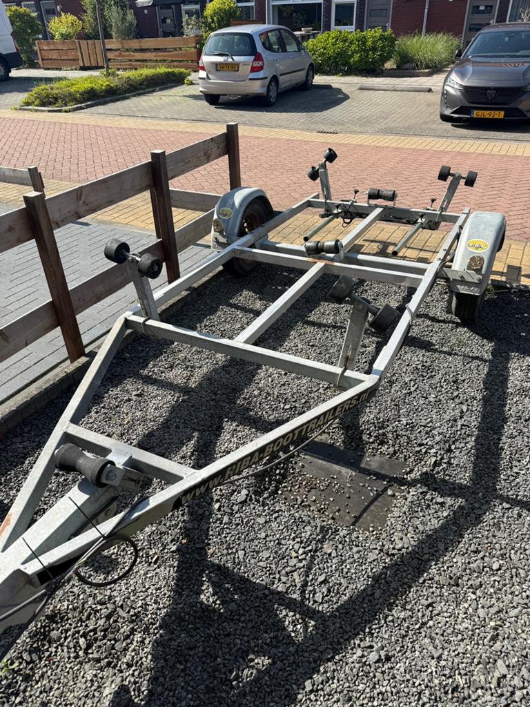 RIBA Boottrailer – Enkelas Kantelbaar, Watersport en Boten, Ophalen, Gebruikt, Sloepentrailer, Minder dan 6 meter