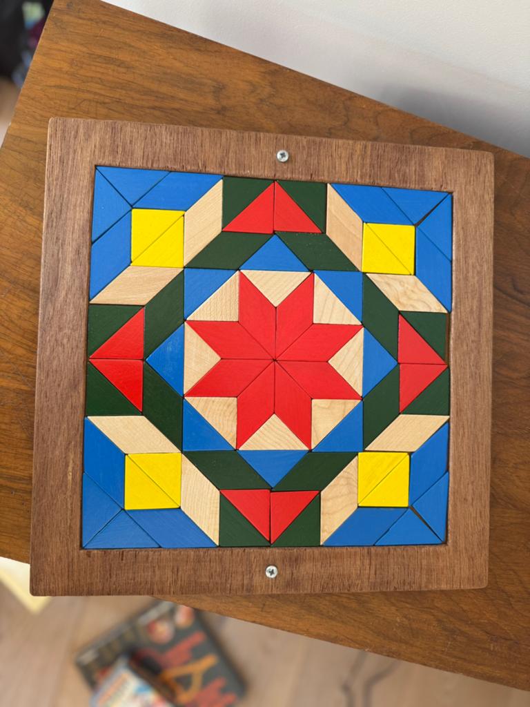 Mooie tangram set met plastic plaat, Ophalen, Meer dan 50 stukjes, Zo goed als nieuw