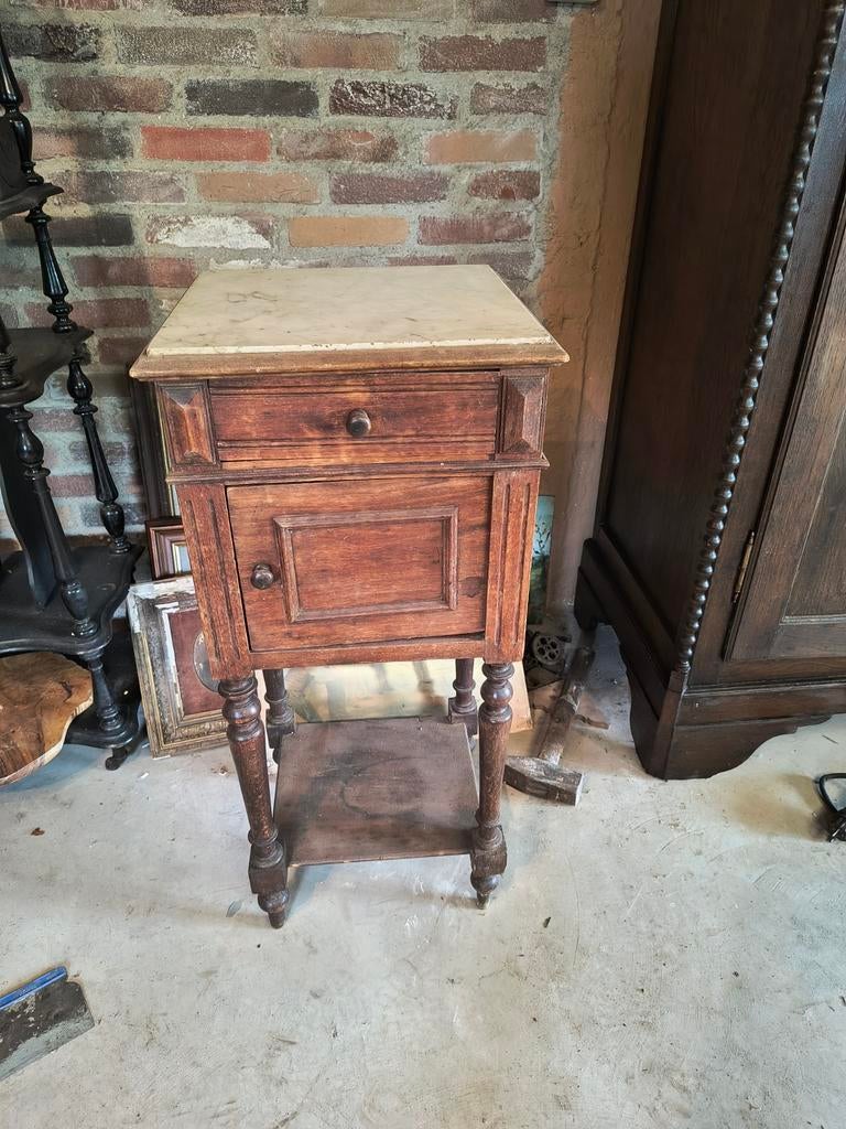 Antiek nachtkastje met marmeren blad, Ophalen of Verzenden