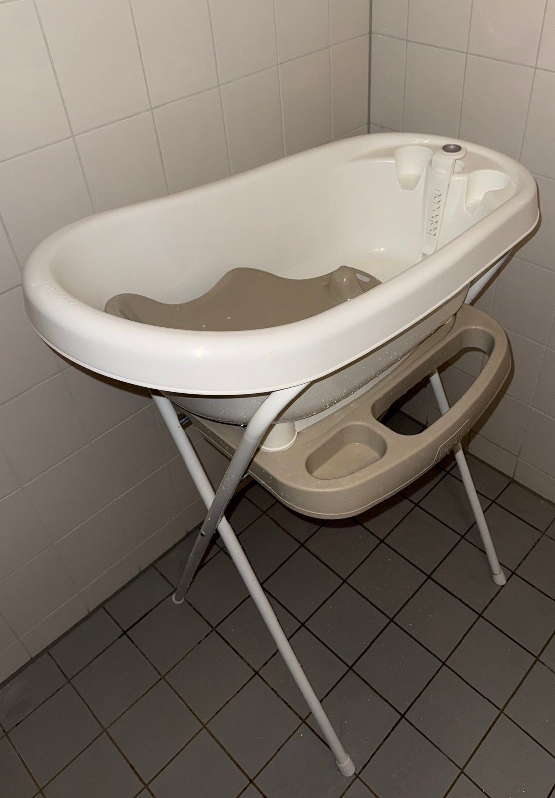 Bebe Jou thermobad+standaard+support stoeltje+hangmat, taupe, Ophalen, Zo goed als nieuw, Badje, Bébé-jou