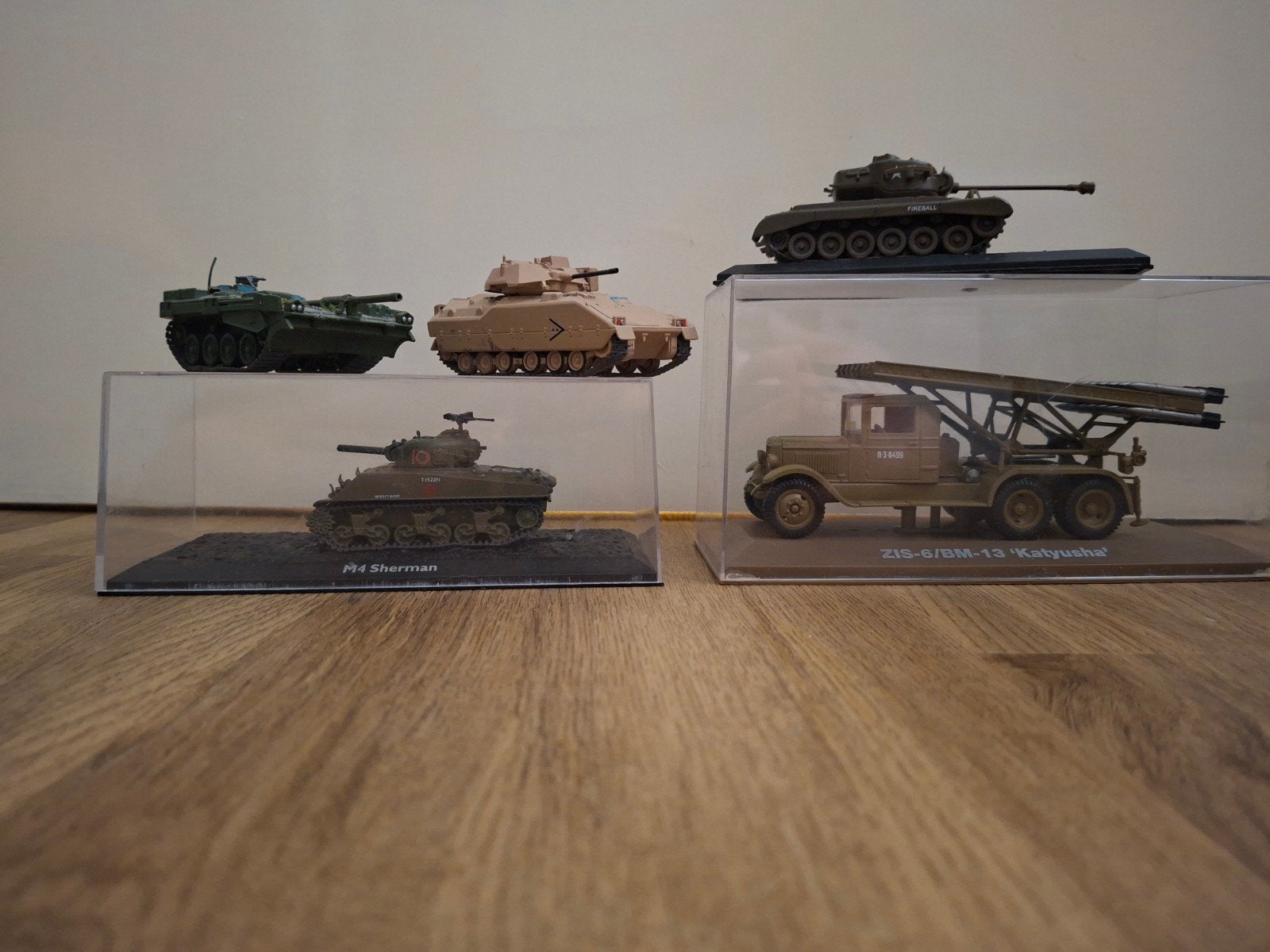 5x militaire voertuigen modelen, Overige merken, Gebruikt, Ophalen of Verzenden, Tank