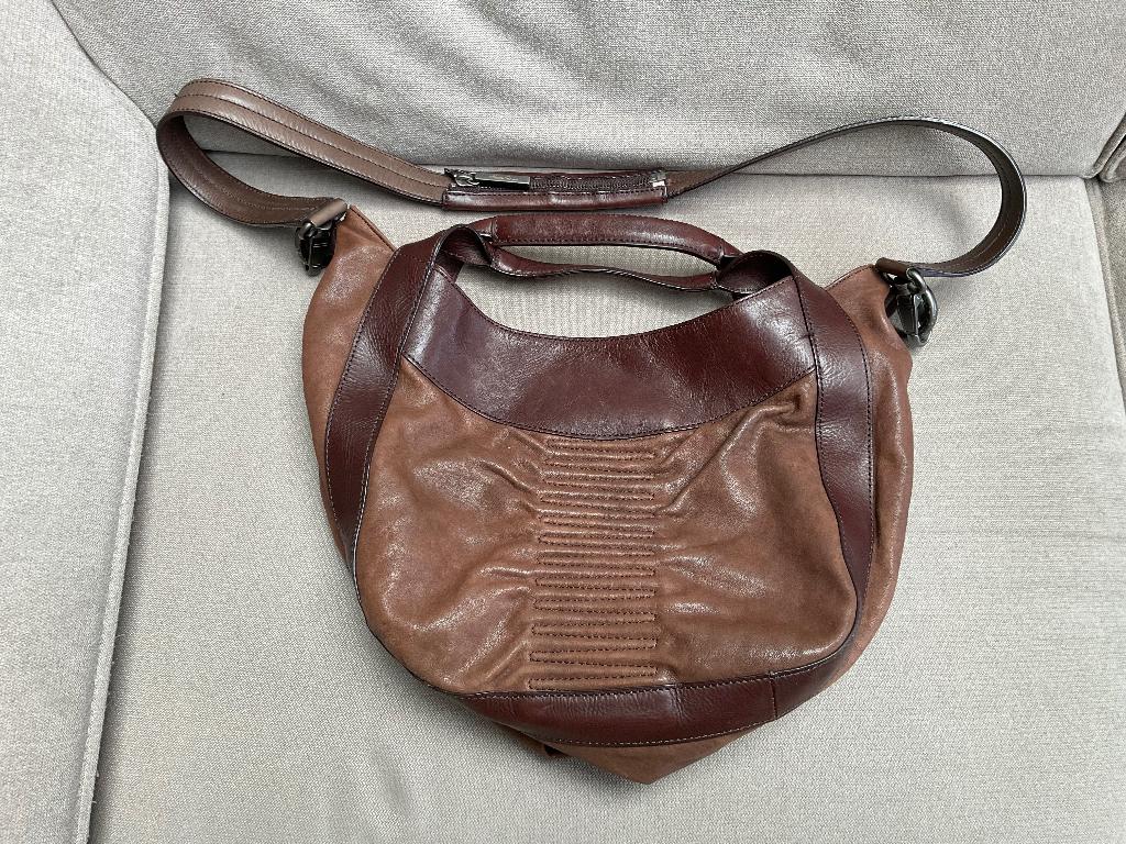 Dames hand/schoudertas, Sieraden, Tassen en Uiterlijk, Tassen | Damestassen, Ophalen of Verzenden, Zo goed als nieuw, Bruin, Handtas