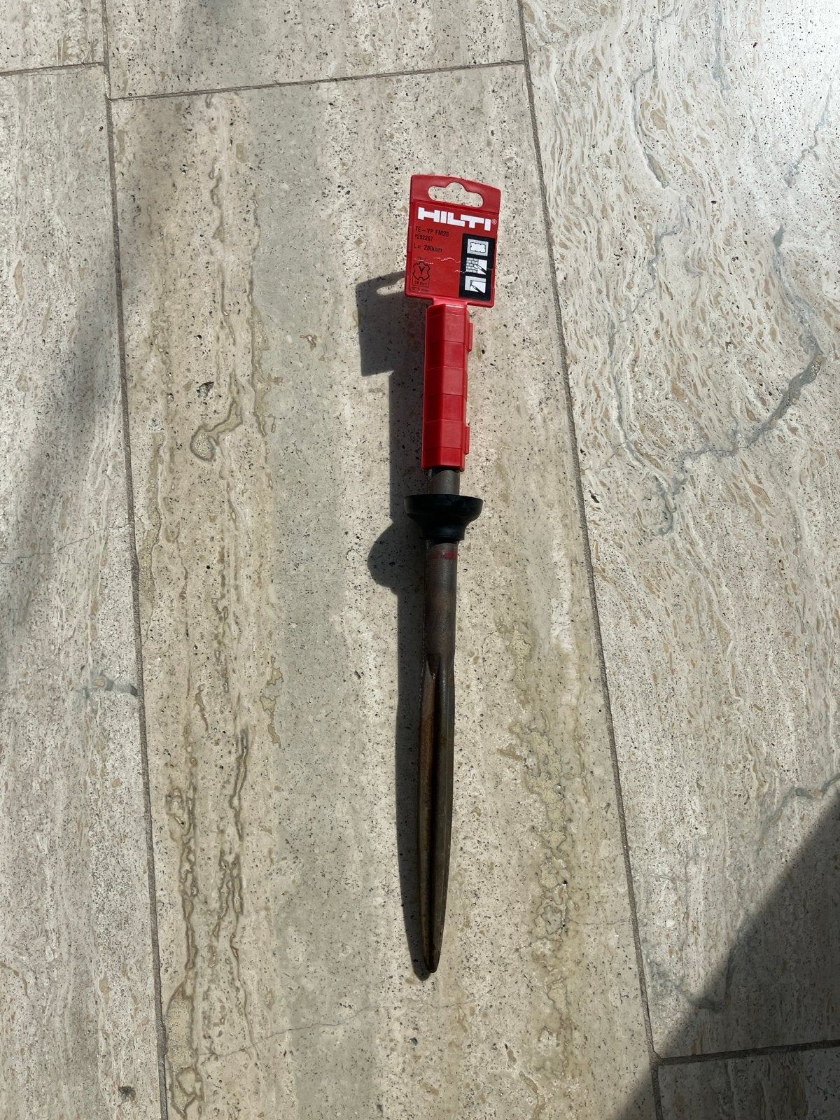 Hilti TE-YP FM28 Beitel - 280mm - Nieuw en iets roestig, Ophalen, Gebruikt