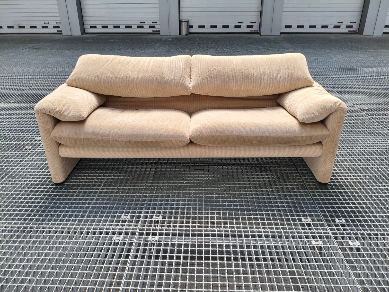 Cassina Maralunga 2.5 zits bank - Nieuw gestoffeerd, Ophalen, 150 tot 200 cm, Tweepersoons, 75 tot 100 cm