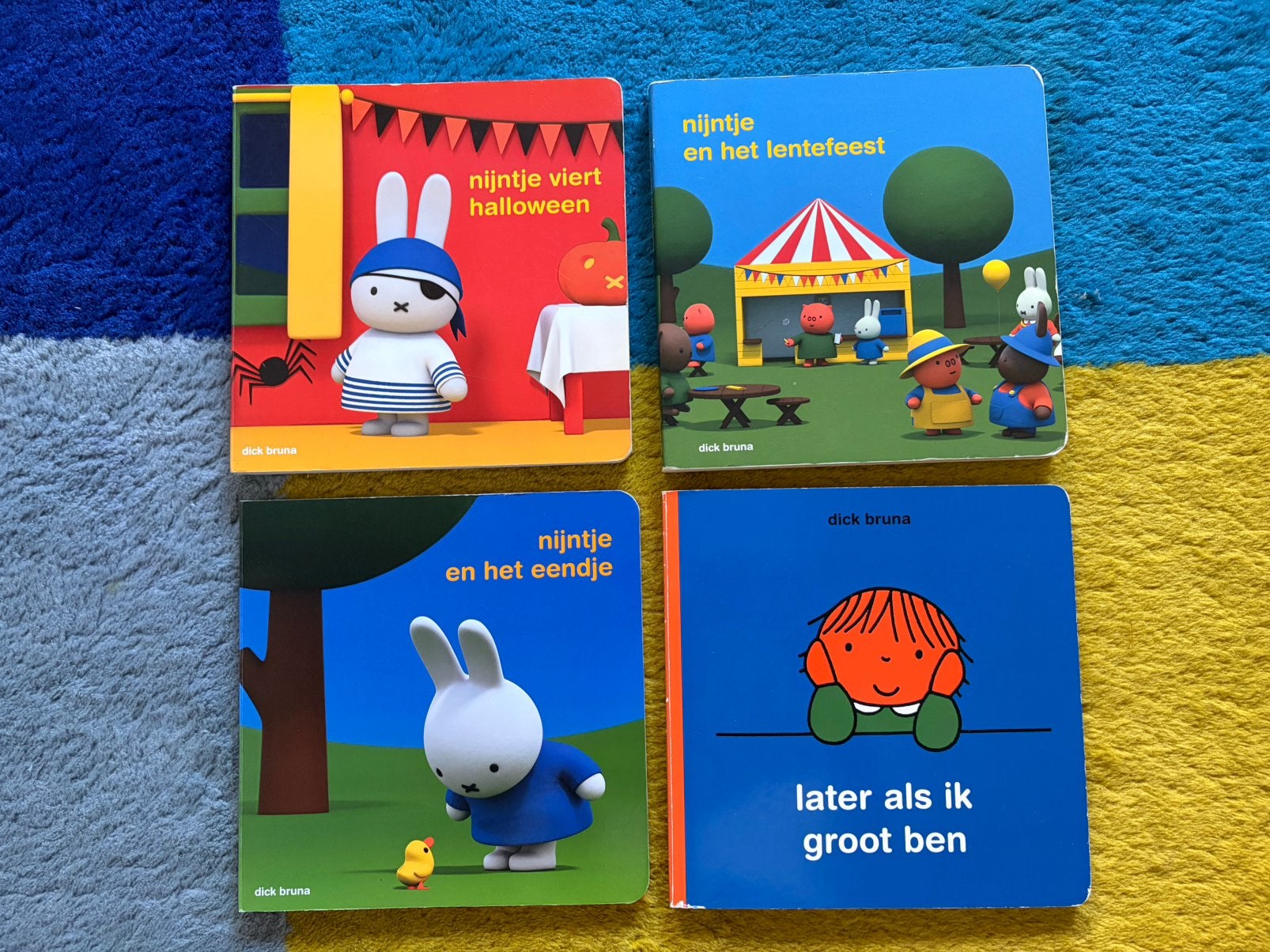 Set van 4 kartonboeken Dick Bruna (€2,50 per stuk), Boeken, Ophalen of Verzenden, Gelezen
