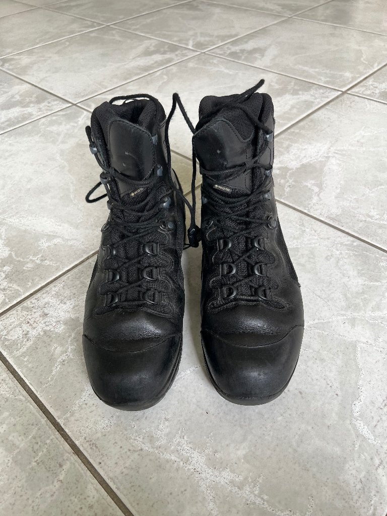 Gedragen paar HAIX Scout leger schoenen maat 10,5.45 Br 5, Verzenden, Gebruikt, Schoenen