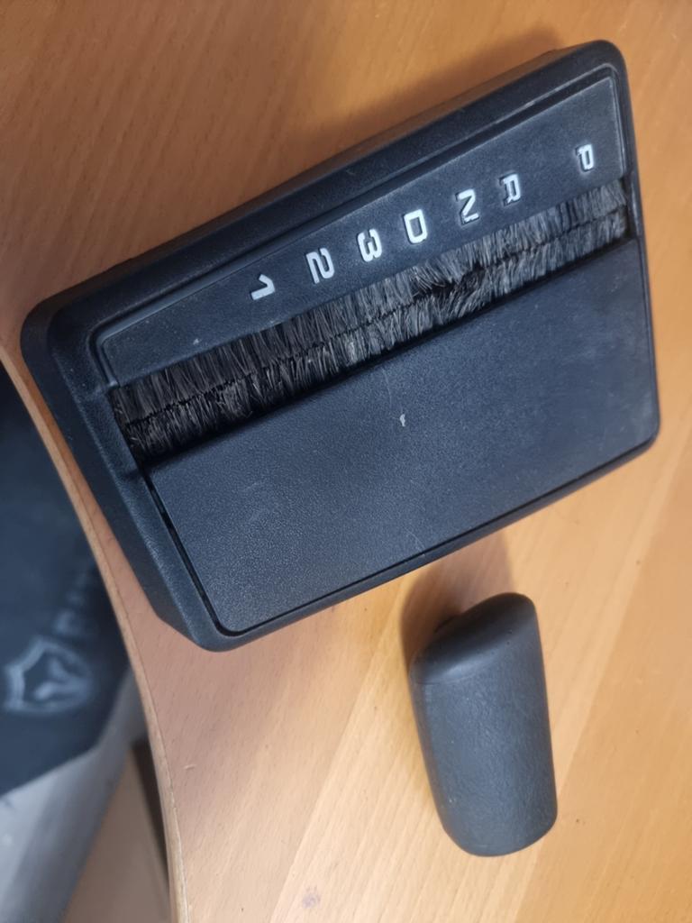 BMW E28 automaat afdekking en hendel, Auto-onderdelen, Ophalen of Verzenden, BMW