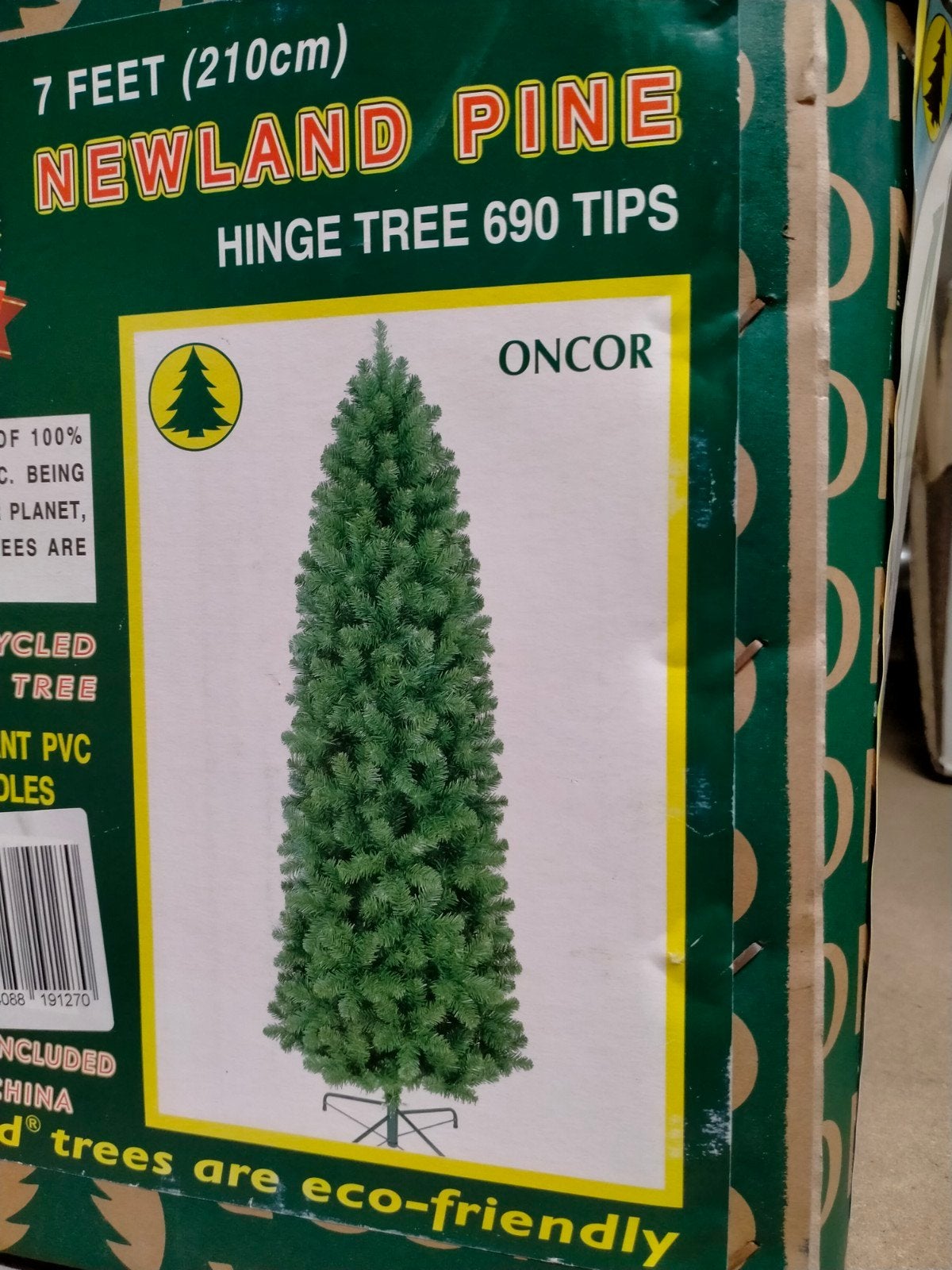 Prachtige (smalle)kerstboom 210cm goede kwaliteit boom, Diversen, Ophalen of Verzenden