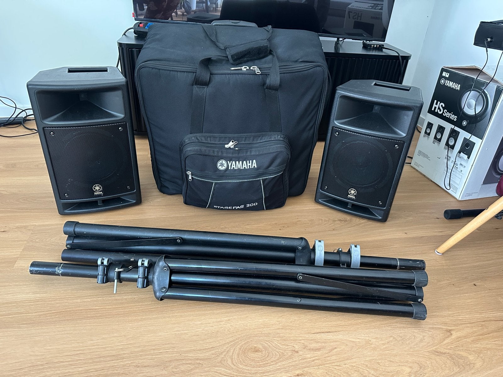 Yamaha Stagepas 300, Ophalen, Zo goed als nieuw, Minder dan 500 watt