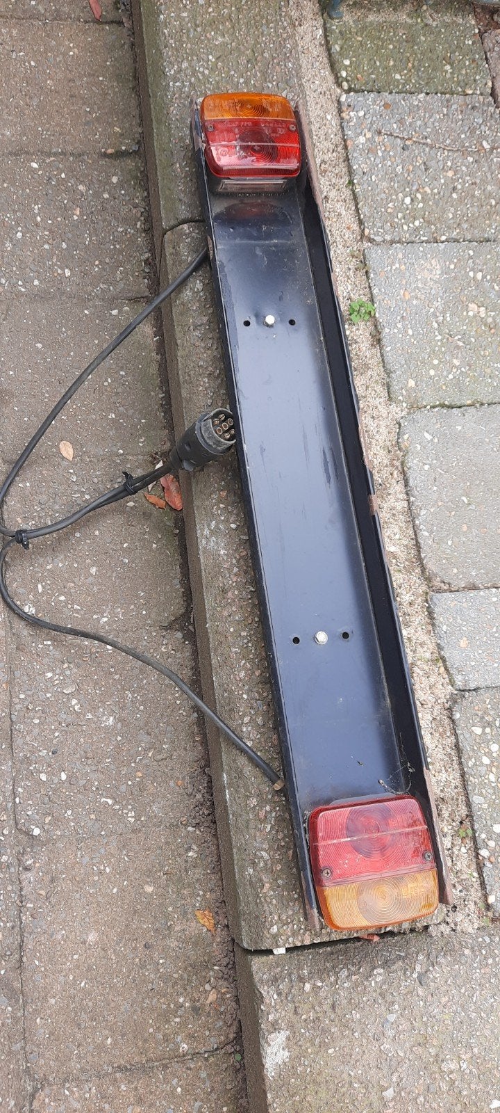 Aanhanger verlichtingsbalk, Ophalen, Gebruikt