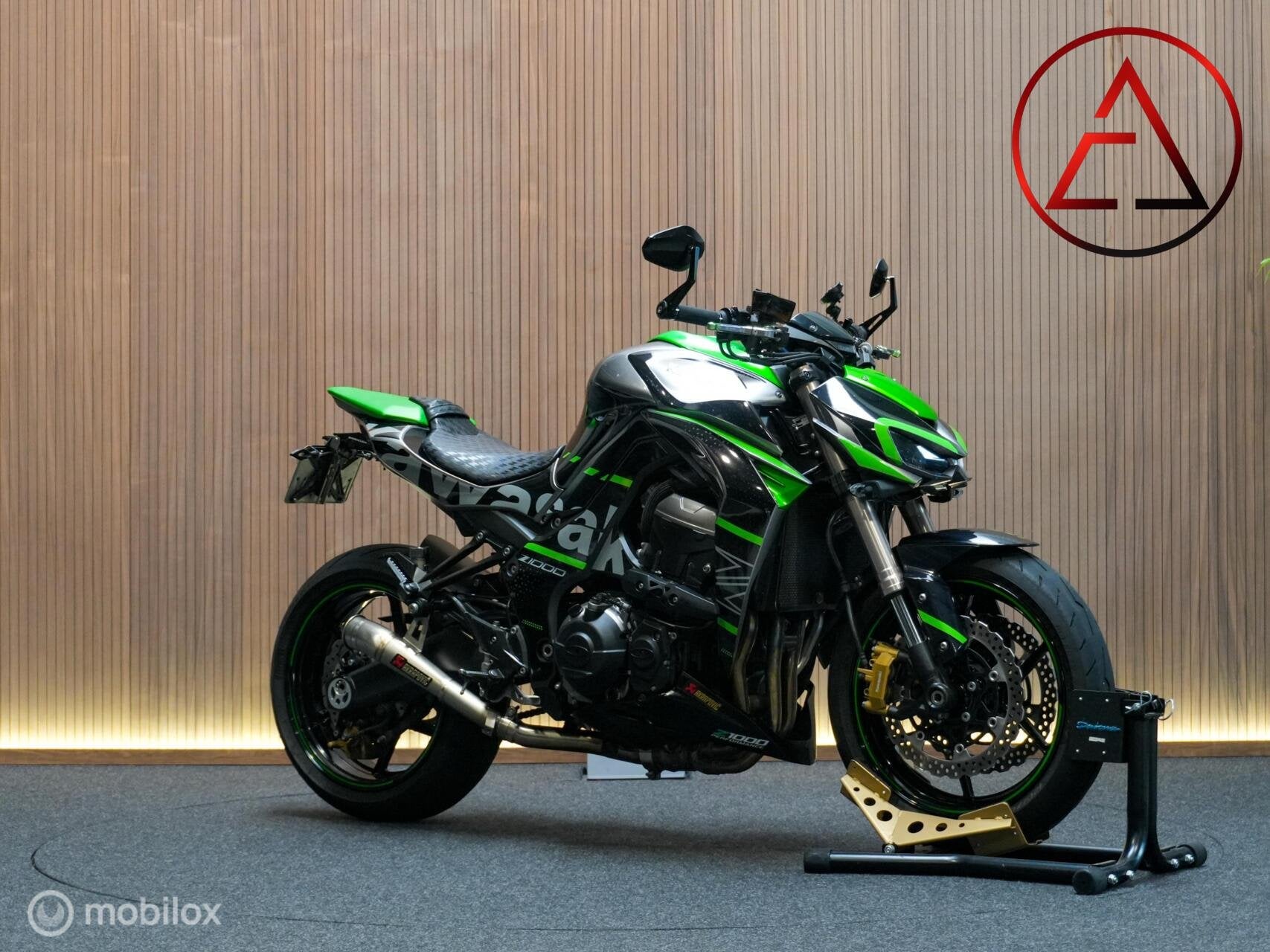 Kawasaki Z 1000 2014 - Akrapovic uitlaat - Sugomi, Bedrijf, Info@kawasaki.nl, Meer dan 35 kW, Toermotor