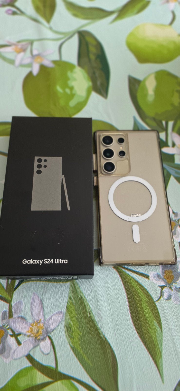 Samsung Galaxy S24 Ultra Grijs, Telecommunicatie, Mobiele telefoons | Samsung, Ophalen, Galaxy S24, Zwart, Zo goed als nieuw