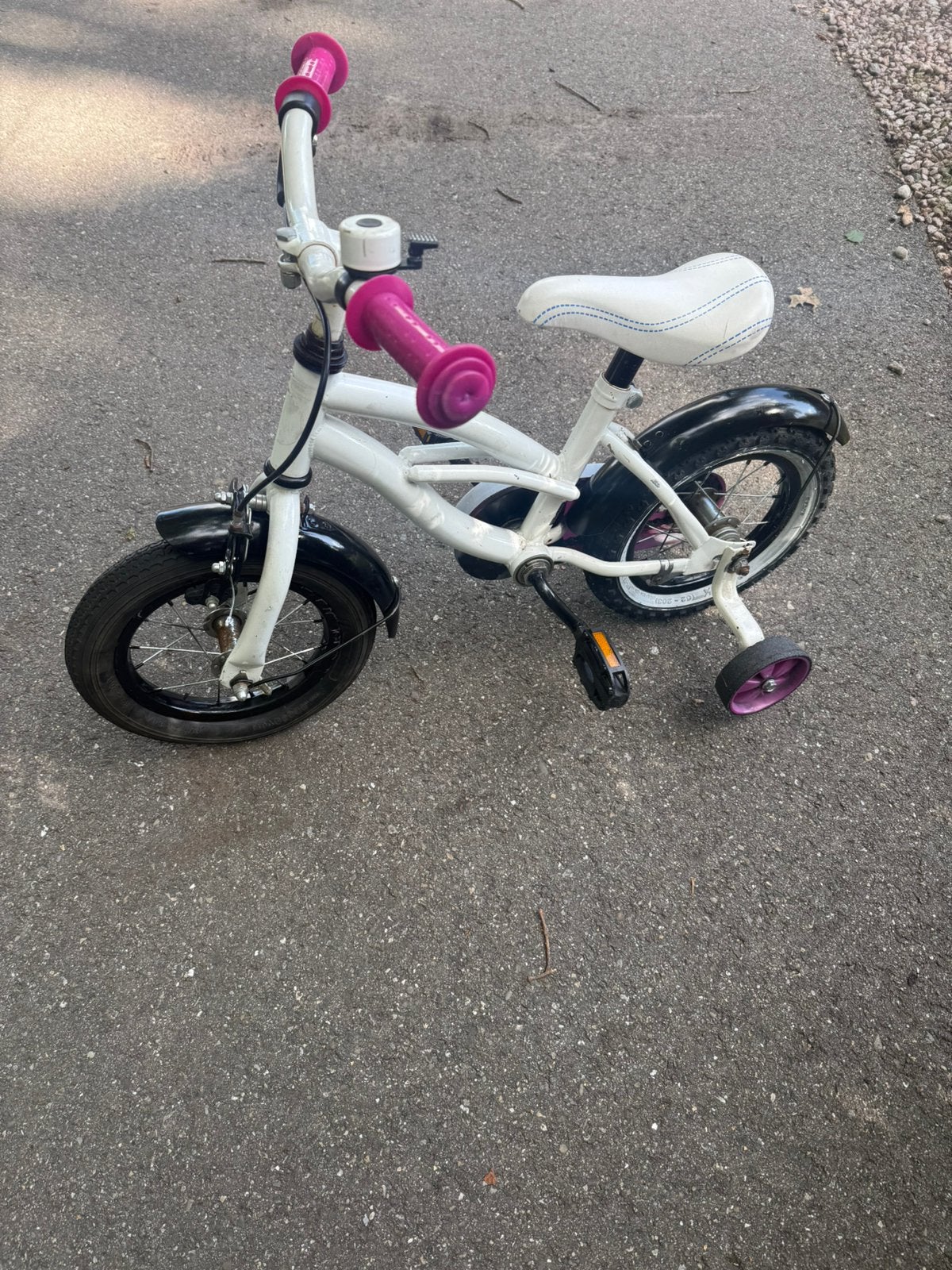 12 inch fietsje met zijwieltjes, Fietsen en Brommers, Ophalen, Gebruikt, Minder dan 16 inch, Zijwieltjes