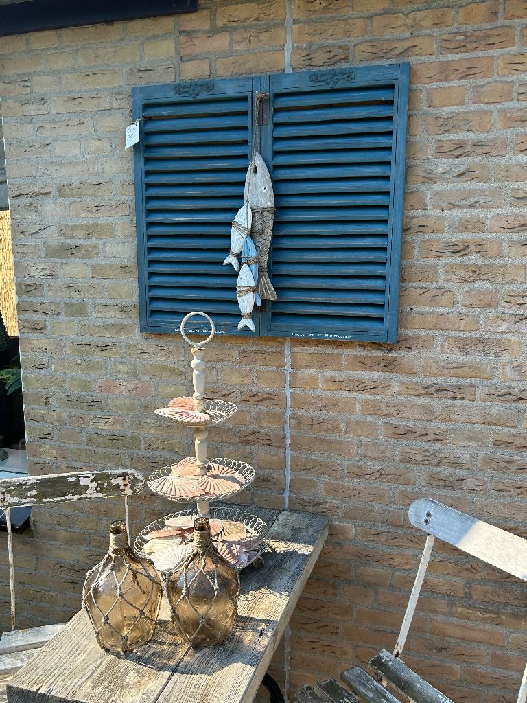 Sfeervolle decoratieve luiken, Verzenden