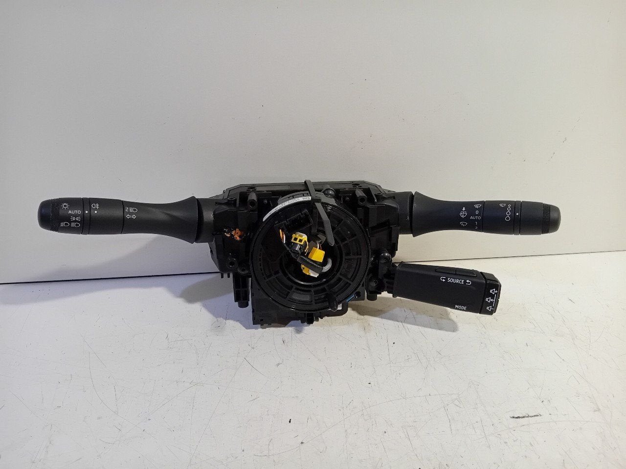 Combischakelaar Renault Arkana, Auto-onderdelen, Onderdelen@venauto.nl, Van der Ven Autorecycling B.V., Gebruikt, Ettenseweg 76, 4706 PB Roosendaal, The Netherlands