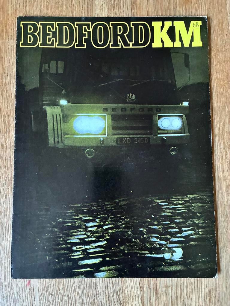 Bedford KM brochure, Boeken, Ophalen of Verzenden, Zo goed als nieuw, Overige merken