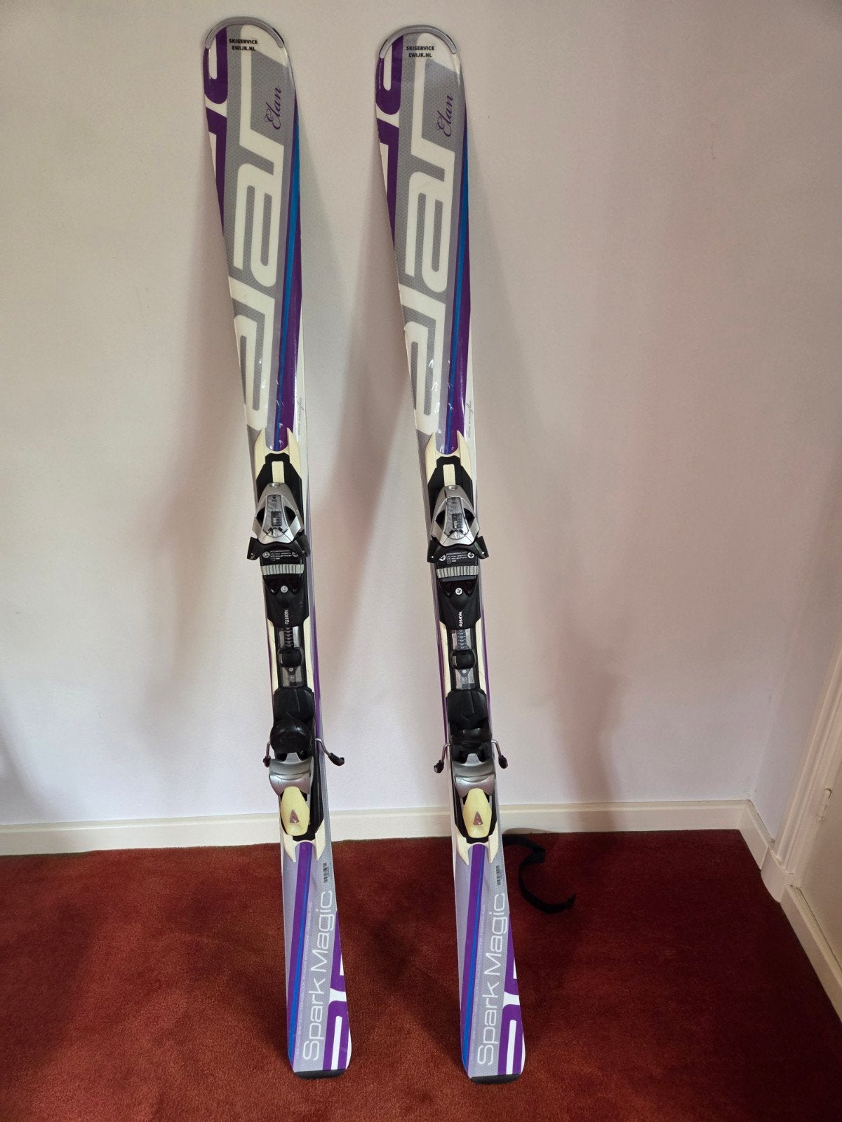 Elan Spark Magic Ski's - 152 cm met bindingen, 140 tot 160 cm, Gebruikt, Skiën, Ski's