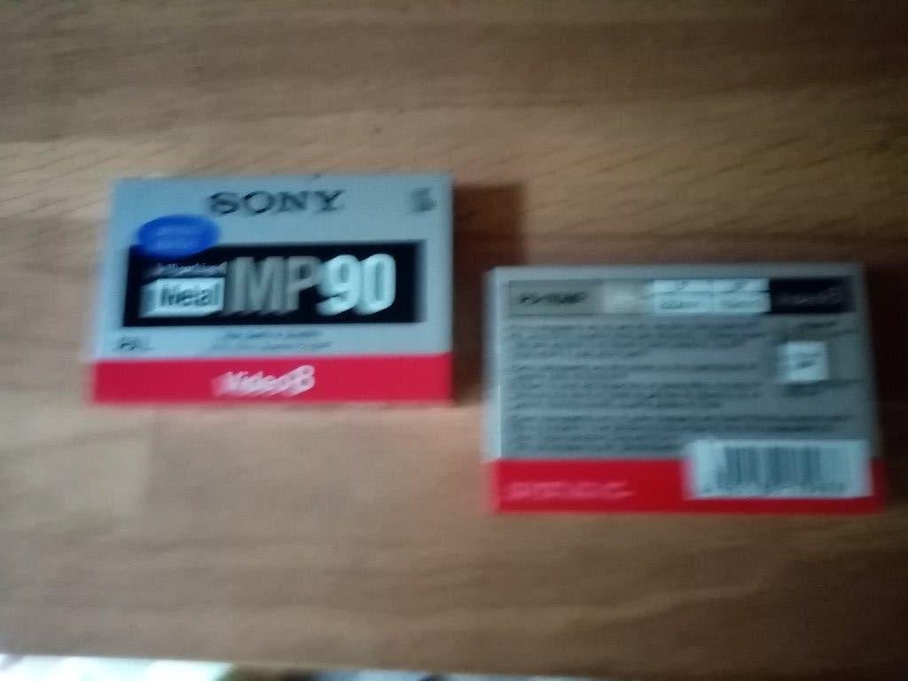 2x GESEALD Sony video8 cassette Metal  HQ MP110 en MP90, 20x of meer, Ophalen of Verzenden, Sony, Camera