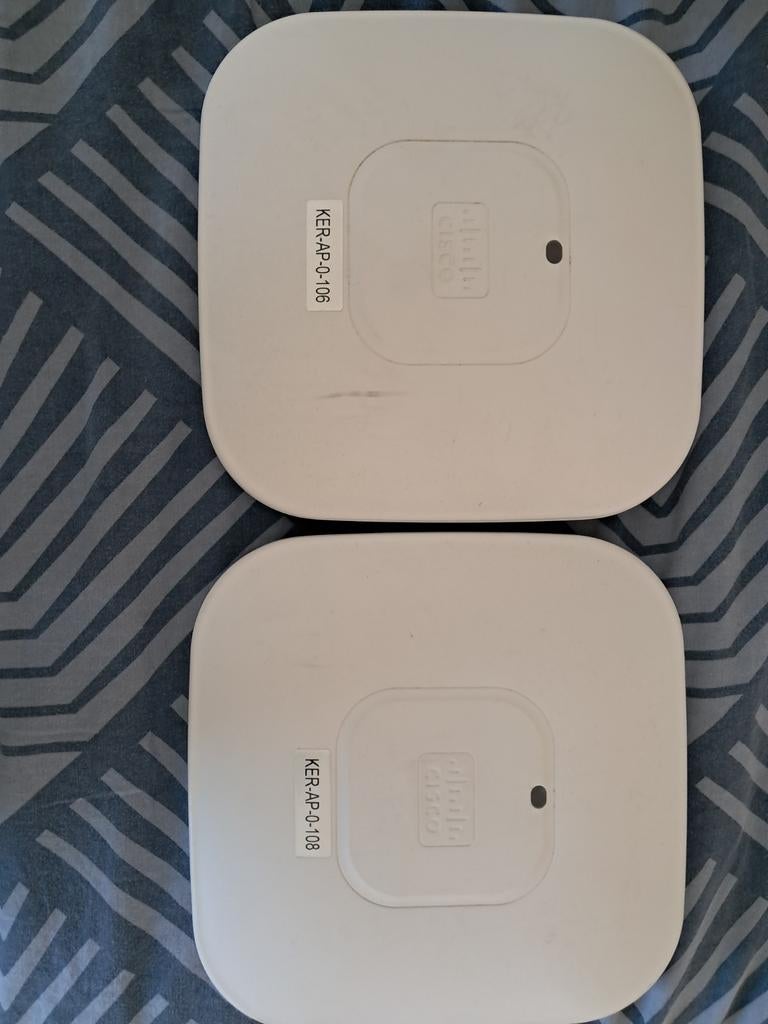 2x Cisco AIR-CAP2602i Access Points (CAP-mode) + 48v adapter, Computers en Software, Accesspoints, Verzenden, Zo goed als nieuw
