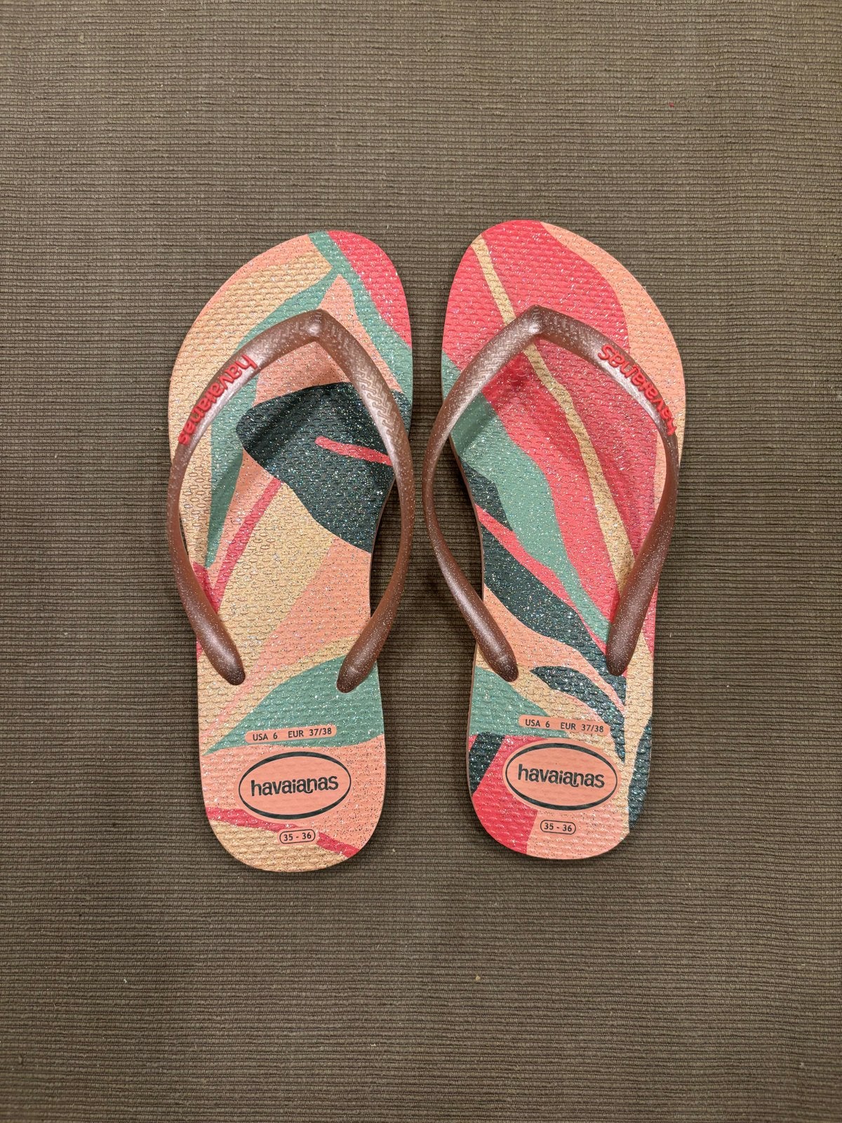 Havaianas Slim Palette Glow slippers teenslipper maat 35/36!, Meisje, Overige typen, Ophalen of Verzenden, Zo goed als nieuw