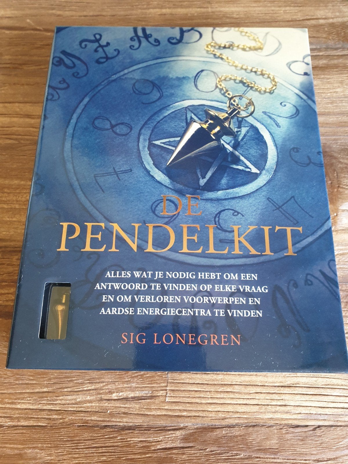 De Pendelkit - Alles over pendelen en dowsing (NIEUW), Boeken, Sig Lonegren, Spiritualiteit algemeen, Nieuw, Ophalen of Verzenden