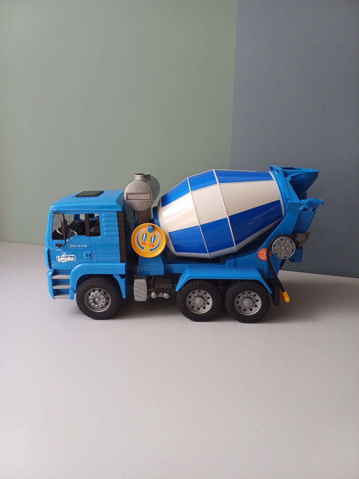 Bruder speelgoed wagens 5 stuks, Ophalen, Zo goed als nieuw