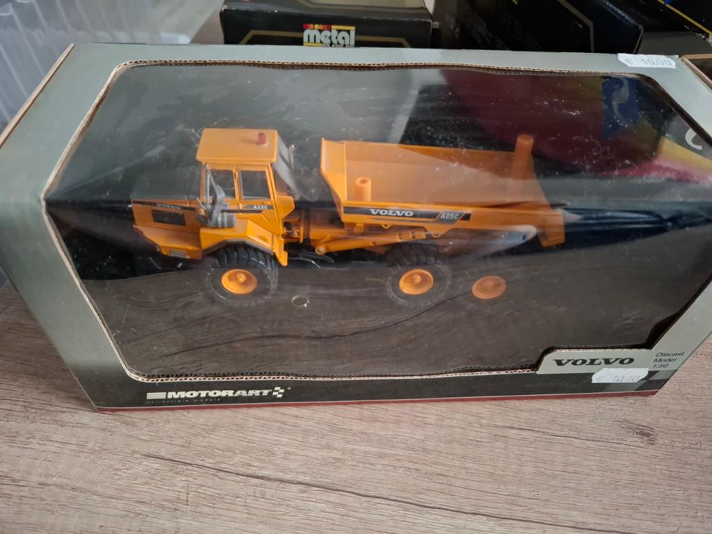 Motorart Volvo A25C Articulated Dumper 1:50, 1:32 tot 1:50, Overige typen, Nieuw, Ophalen