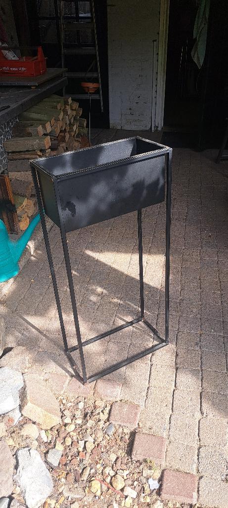 Plantenbak op standaard, Tuin en Terras, Bloembakken en Plantenbakken, Gebruikt, Minder dan 60 cm, Ophalen of Verzenden, 60 cm of meer