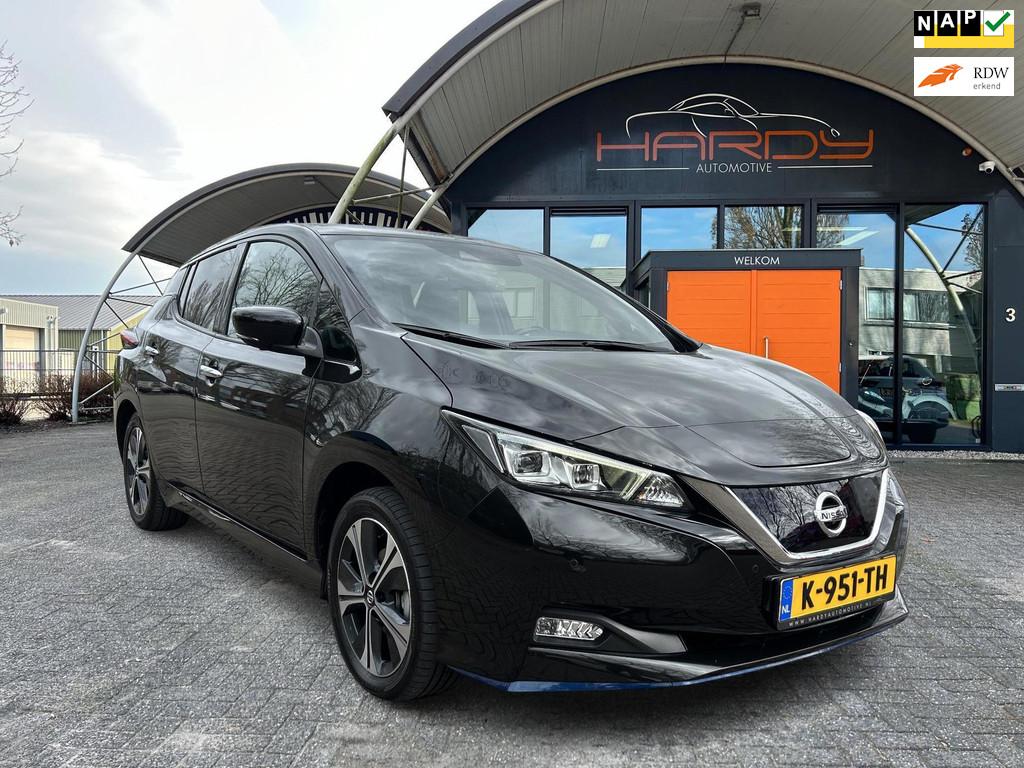 Nissan LEAF E+ N-Connecta 62 kWh 90% SOH 1e EIG NL-Auto BTW, Stof, Gebruikt, Zwart, Zwart