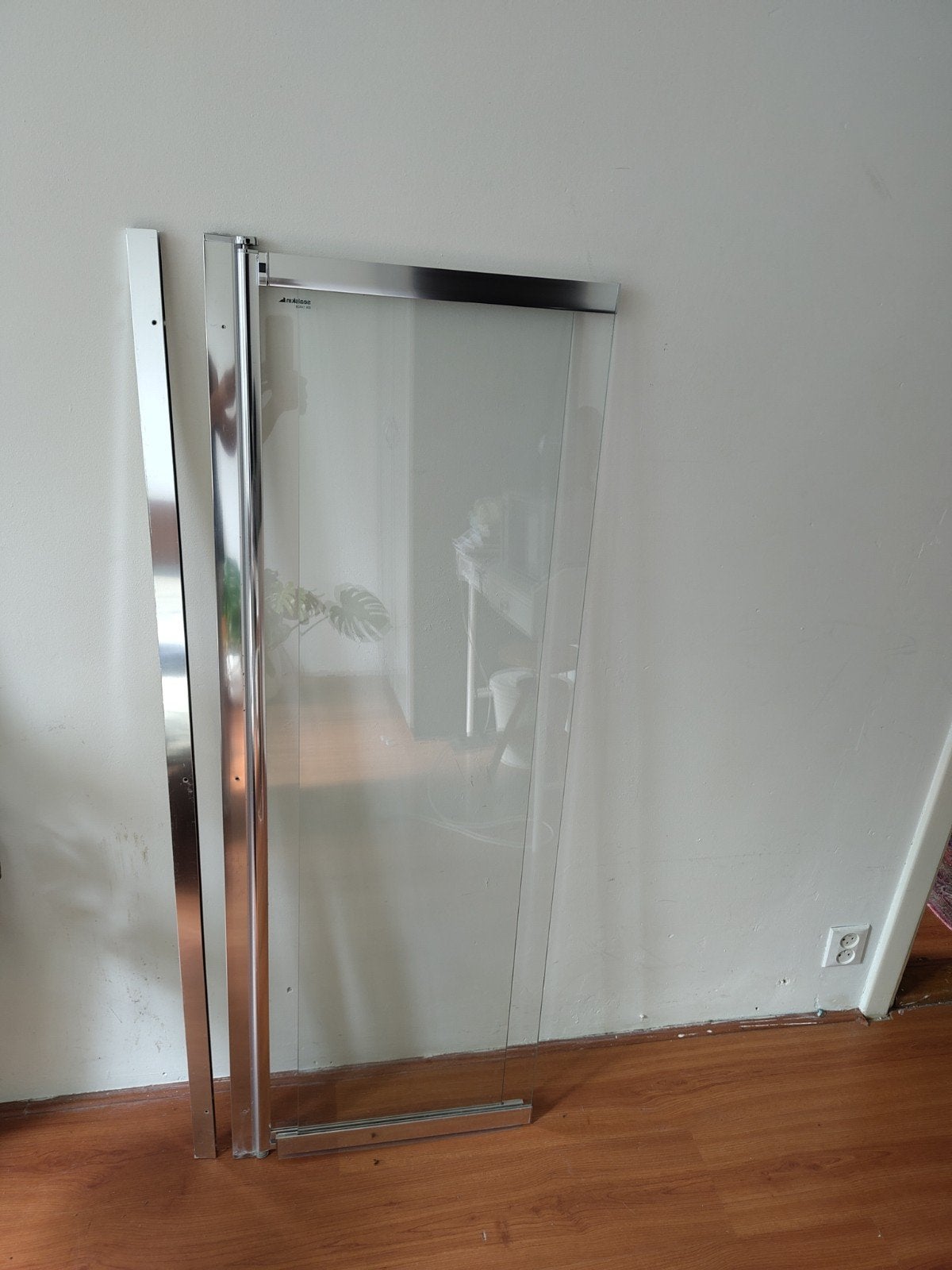 Douchescherm  voor bad van glas en chroom, Ophalen, Zo goed als nieuw, Chroom, Douche